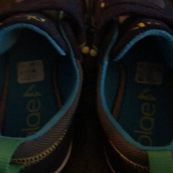 Kids - Picture 3 of 6